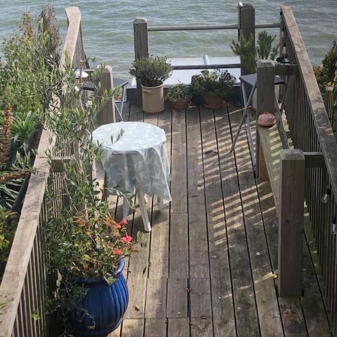Lyme Clifftop Hideaway Lyme Regis Exterior photo